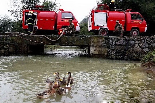 微型消防車如何解決水壓過(guò)小的問(wèn)題